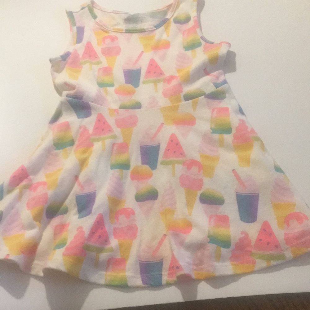 Lot of 2T toddler dresses